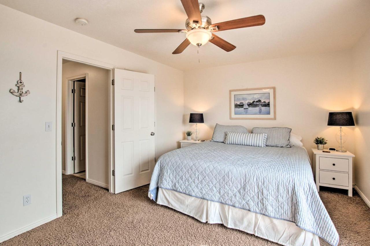 Spacious Garden City Townhome With Lake Views! Kültér fotó